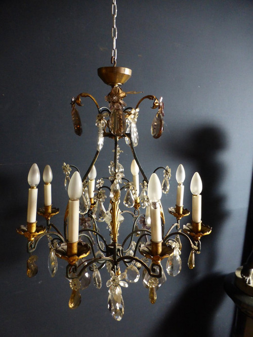 Lampadario a gabbia in ferro battuto e dorato