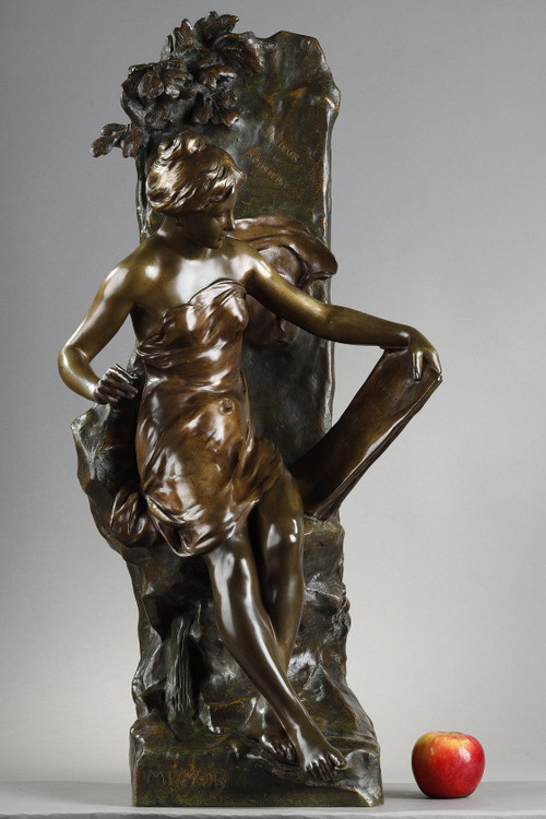 Scultura "Memoria" in bronzo patinato, firmata Emile Louis Picault, fine XIX secolo