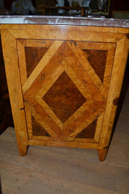 Commode Du Dauphiné D'époque Loui xiv