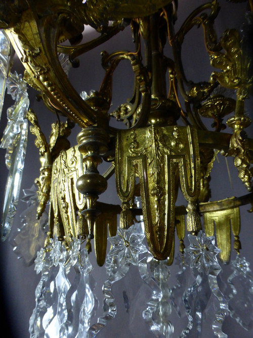 Lustre En Bronze Doré Aux Sphinges Ailés