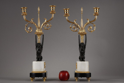 Pair of bronze and marble candelabras called "Aux Sphinges", Directoire period