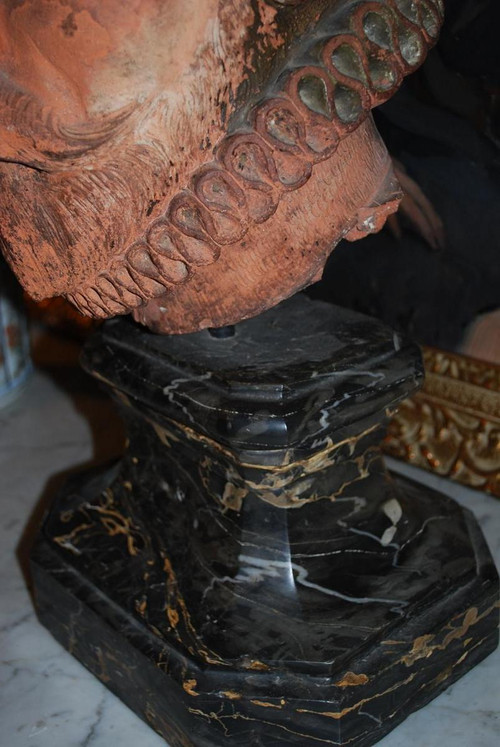 Busto in terracotta del XVII secolo, probabilmente l'ammiraglio De Coligny
