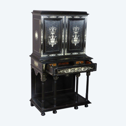 Buffet formante un mobile in ebano, periodo Napoleone III