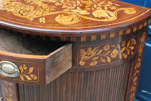 Meuble Demi Lune, Marqueterie , Hollande