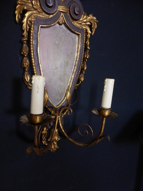 Paire d'Appliques bois doré et bois peint au miroir