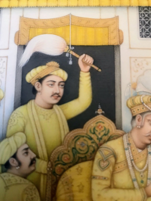 Kaiser Akbar der Große (1542-1605) empfängt auf einer Terrasse, umgeben von seinem Hofstaat, eine Delegation von Würdenträgern