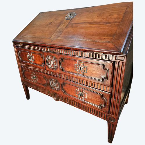Scriban 18th in cherrywood from the Louis XVI period