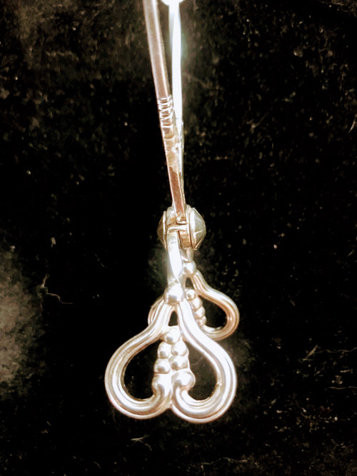 Coppia di pinze da zucchero intorno al 1920, firmate Georg JENSEN