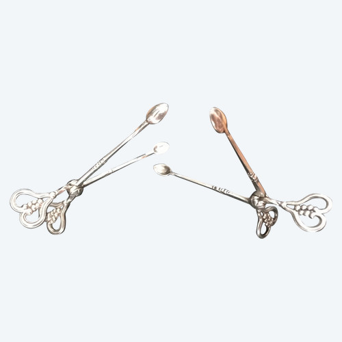 Coppia di pinze da zucchero intorno al 1920, firmate Georg JENSEN