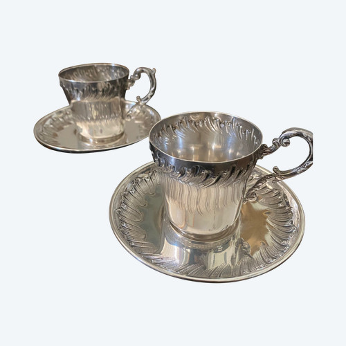 Due tazze e piattini in argento massiccio del 1890 circa