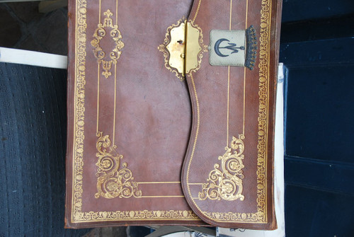 Wichtige Lederbrieftasche im XVIII-Stil