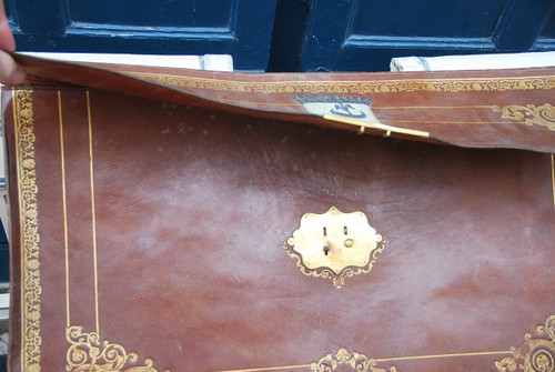 Wichtige Lederbrieftasche im XVIII-Stil