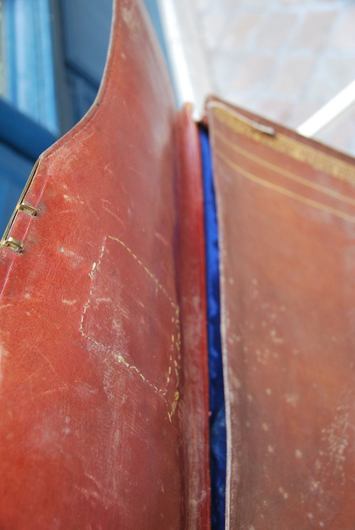 Wichtige Lederbrieftasche im XVIII-Stil