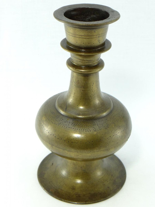 India, metà del XX secolo, Vaso in bronzo.