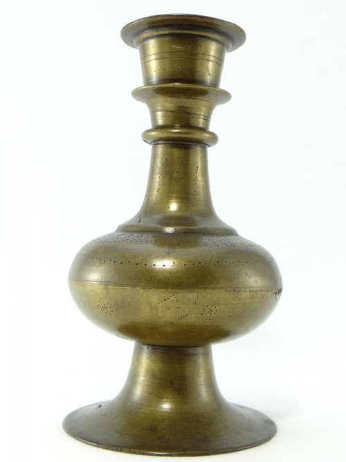 India, metà del XX secolo, Vaso in bronzo.