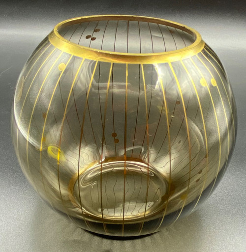 ART DECO CRYSTAL VASE