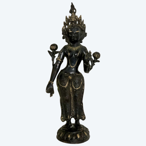 Tibet, prima metà del XX secolo, statuetta di Tara in bronzo.