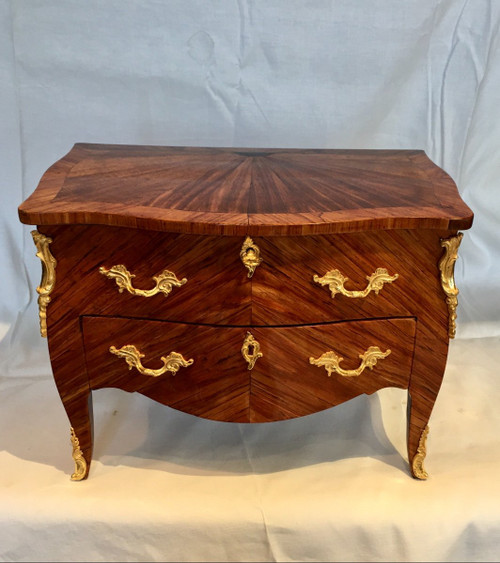 Commode De Maîtrise époque 18ième Siècle