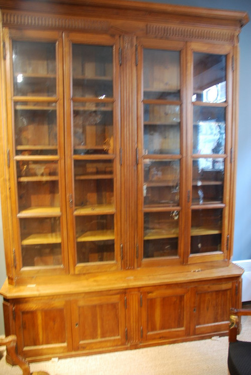 Bella libreria in noce di epoca Luigi XVI Fine XVIII secolo