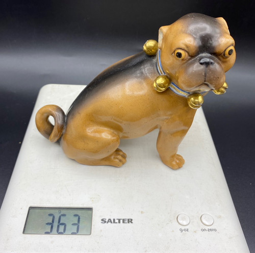 MOPS PORZELLAN