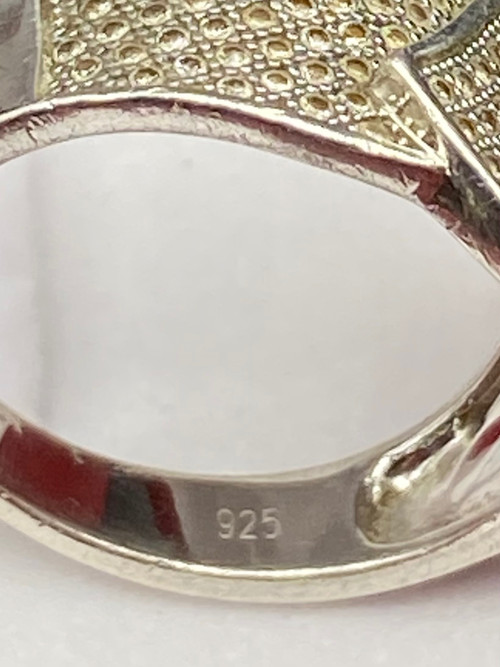 ANELLO IN ARGENTO E OSSIDI