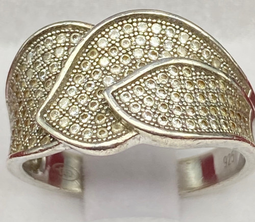 ANELLO IN ARGENTO E OSSIDI