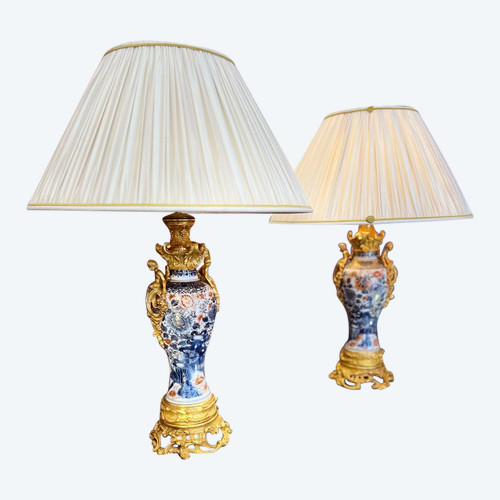 Paire De Lampes En Porcelaine à Décor Imari