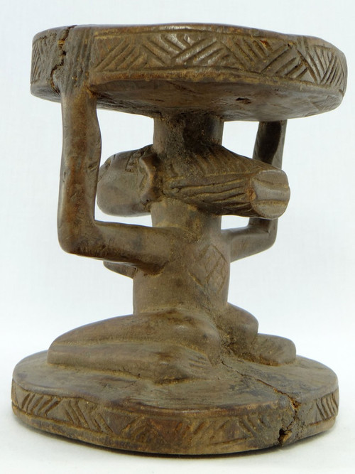 Rep. Dem. Du Congo, popolo Luba/Hemba, Figura femminile scolpita in legno con sede a cariatide.