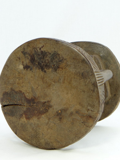 Rep. Dem. Du Congo, popolo Luba/Hemba, Figura femminile scolpita in legno con sede a cariatide.
