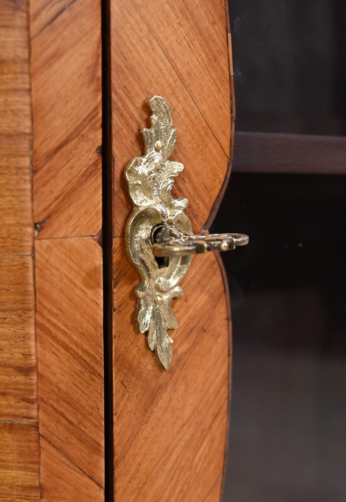 Piccola vetrina in palissandro, stile Luigi XV - Fine XIX secolo