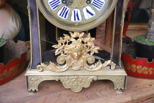 Kartell in der Zeit von Horn Ludwig XIV
