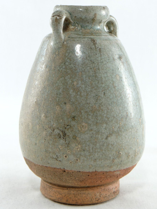 Thailandia, Sawankhalok, XIV-XVI secolo, Vaso piccolo in ceramica Celadon.