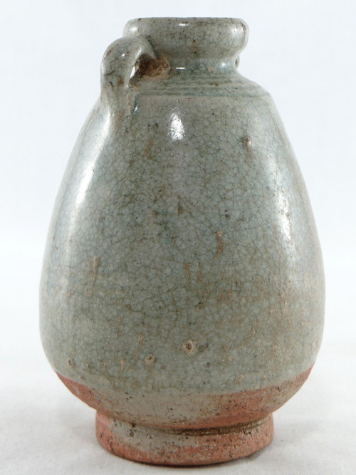 Thailandia, Sawankhalok, XIV-XVI secolo, Vaso piccolo in ceramica Celadon.