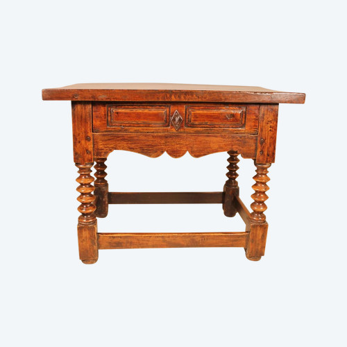 Tavolo Spagnolo In Noce Circa 1600