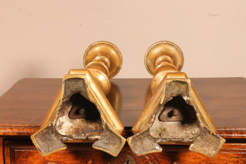 Pair Of Italian Candlestick End 17 ° Century In Bronze