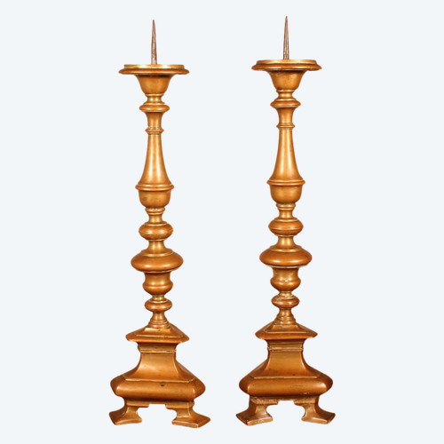 Pair Of Italian Candlestick End 17 ° Century In Bronze
