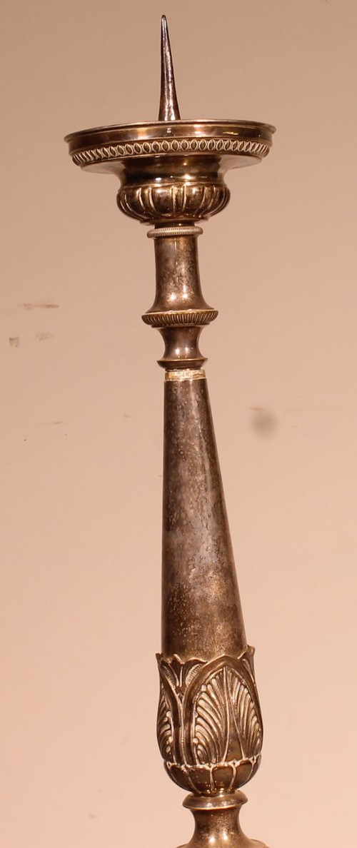 Grande Candeliere Luigi XIV Francese In Ottone - XVIII Secolo