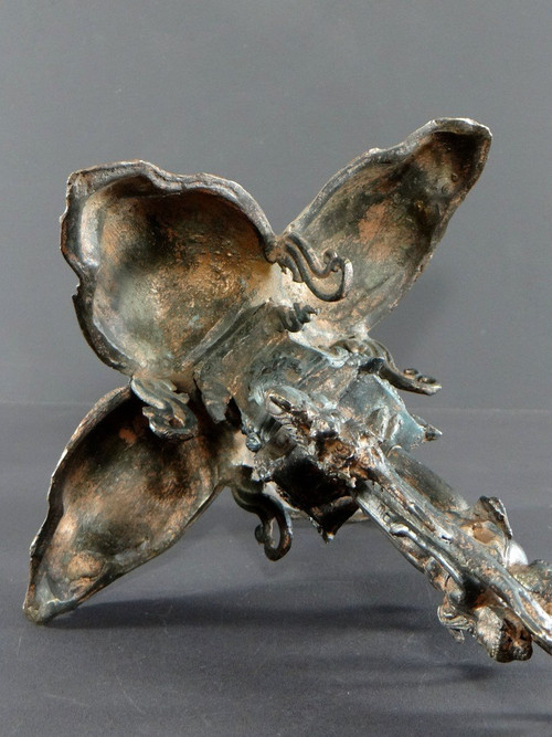 Inde Du Nord, Première Moitié Du XXème Siècle, Lampe De Temple Bronze Cuivré Décor De Bouddha.