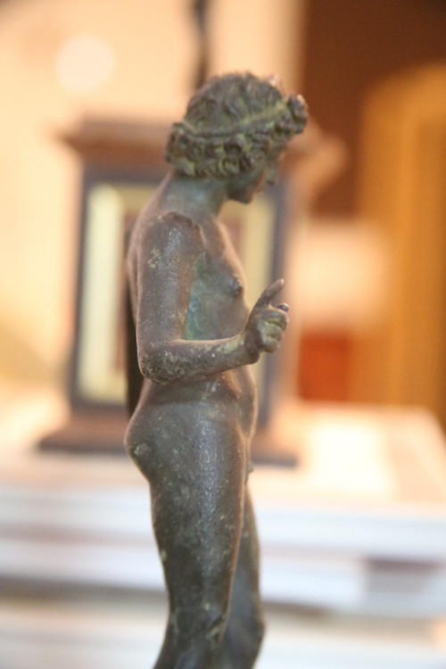 Bronzo della fine del XIX secolo raffigurante Narciso o Dioniso.