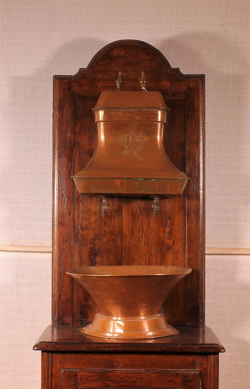 Lavabo Avec Réservoir En Cuivre- 19° Siècle-france