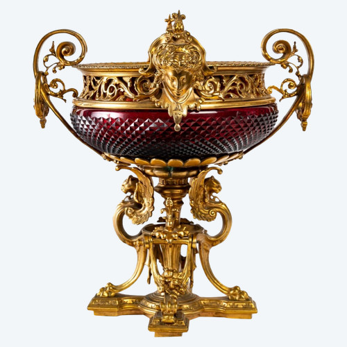 Une Coupe Centre De Table En Cristal De Bohème Fin XIXème Siècle