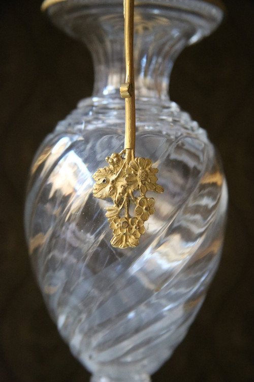 Vase d'époque Charles X en cristal et bronze doré.