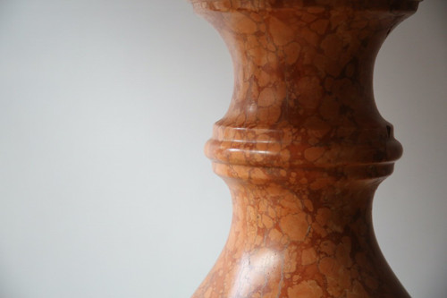 Taufbecken aus rotem Marmor aus Verona, Italien, 20. Jahrhundert