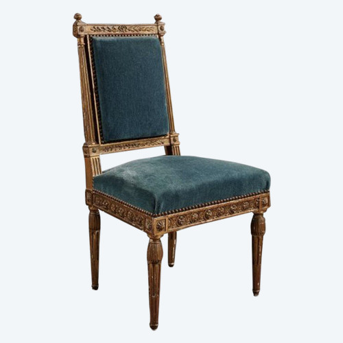 Chaise De Style Louis XVI En Bois Sculpté Doré