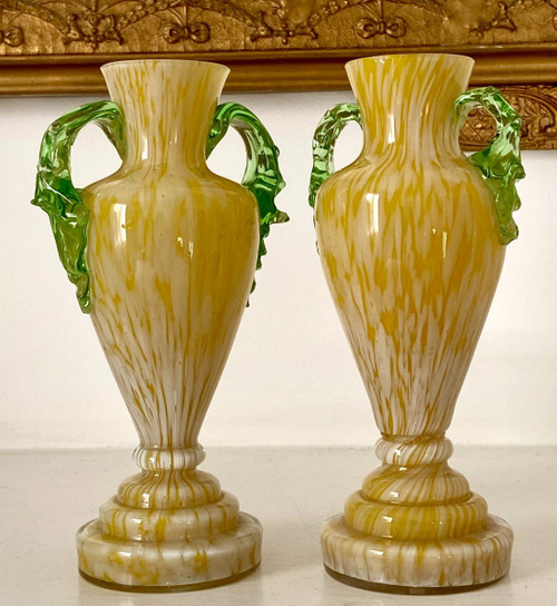 France, Années 1920/1940, Dans l'Esprit De Clichy, Paire De Vases En Verre Soufflé.