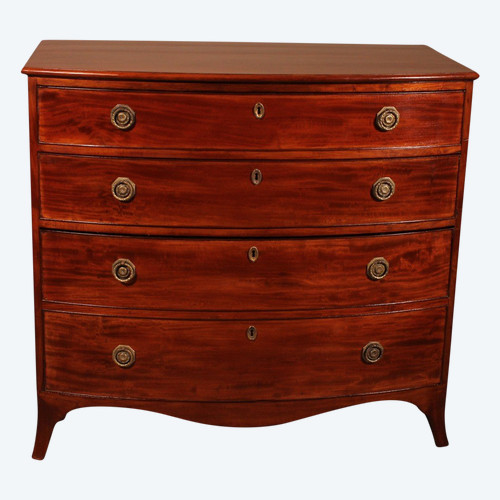 Commode Bombée Circa 1800 En Acajou