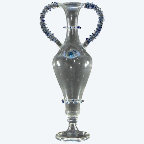 Frankreich, 1950er Jahre, Vase aus geblasenem Glas mit zwei Henkeln, heiß hinzugefügt.