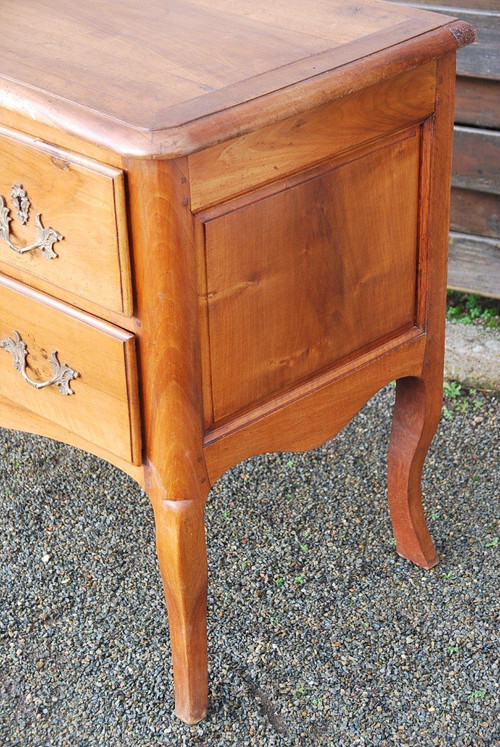 Commode Sauteuse En Noyer D époque Louis XV