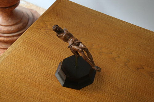 Cristo in legno di bosso intagliato, Italia, XVIII secolo