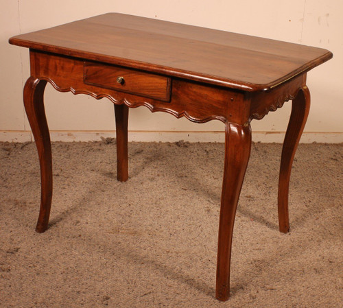 Petite Table d'Appoint XVIII Siècle En Noyer